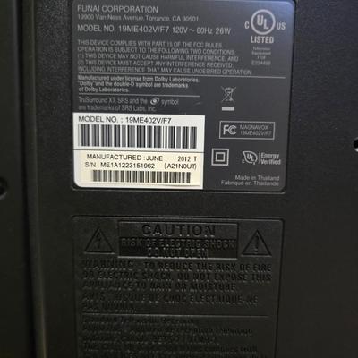 Magnavox 19" Flat-Screen TV & Philips Magnavox CD Cassette Boombox