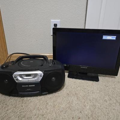 Magnavox 19" Flat-Screen TV & Philips Magnavox CD Cassette Boombox