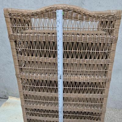 Wicker Storage Shelf, Plastic Waste Bin & Drying Rack