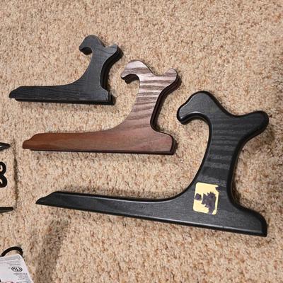 Display Easels, Extension Cords & Miscellaneous Hardware