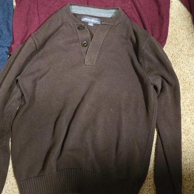 Men's Medium Sweaters & Scarf Bundle – 7 Pieces