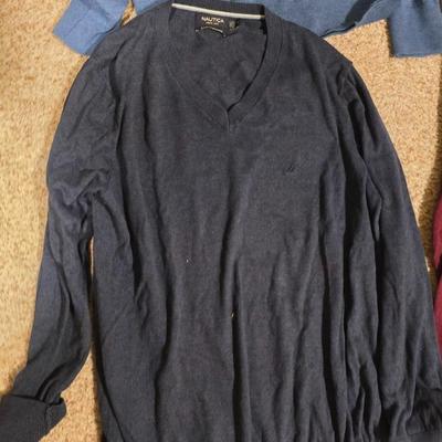 Men's Medium Sweaters & Scarf Bundle – 7 Pieces