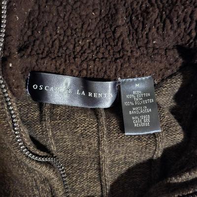 Men’s Sweaters & Scarf Lot