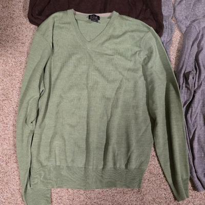 Men’s Wool Sweaters & Scarf Lot – Size M/L