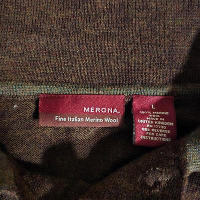 Men’s Wool Sweaters & Scarf Lot – Size M/L