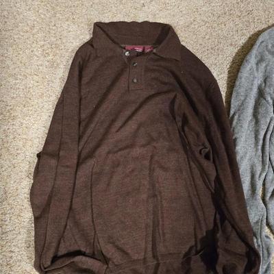 Men’s Wool Sweaters & Scarf Lot – Size M/L