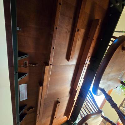 Ethan Allen Solid Wood Dining Table with 4 Windsor Back Chairs – Made in America