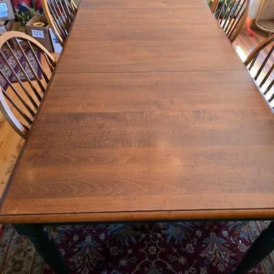 Ethan Allen Solid Wood Dining Table with 4 Windsor Back Chairs – Made in America