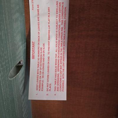 Ethan Allen Solid Wood Dining Table with 4 Windsor Back Chairs – Made in America