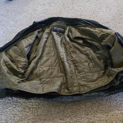 Men’s Medium Wilsons Black Leather Jacket – Thinsulate Lined