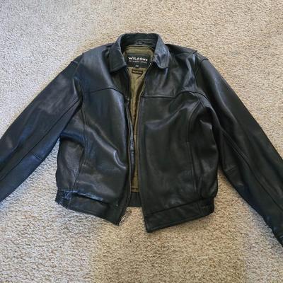Men’s Medium Wilsons Black Leather Jacket – Thinsulate Lined