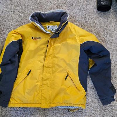 Columbia Sportswear Yellow and Gray Men’s Jacket (M) + Ice Traction Device nonslip your shoes!