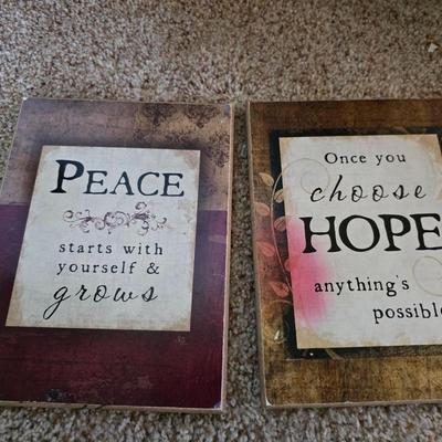 Decorative Home Lot – Clock, Candleholder, Wood Bowls & Wall Plaques