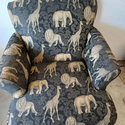 Safari-Inspired Upholstered Armchair with Pillow