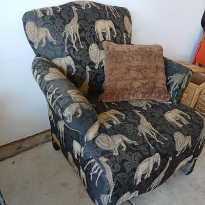 Safari-Inspired Upholstered Armchair with Pillow