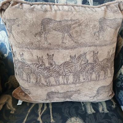Safari-Inspired Upholstered Armchair with Pillow
