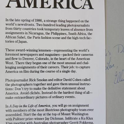 Mid-Century Side Table, Wood Lamp & Metal Magazine Rack Lot