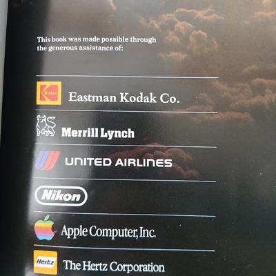 Mid-Century Side Table, Wood Lamp & Metal Magazine Rack Lot