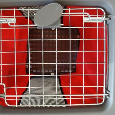Portable Pet Carrier – Red & Gray with Ventilated Mesh Top with 16 panels of small fencing