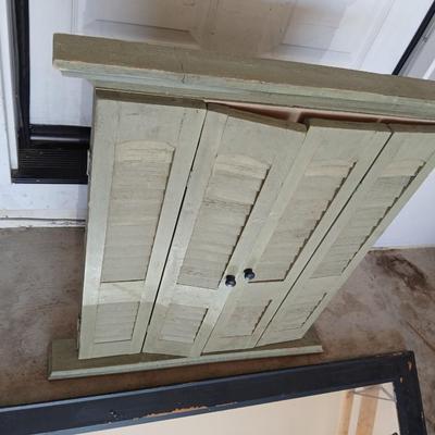 Wall-Mount Shutters with mirror & an additional Mirror with Hooks