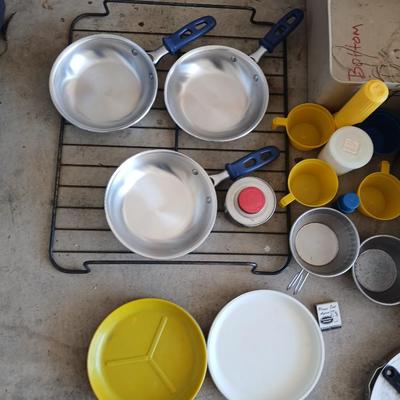 Camp Kitchen Cookware & Utensil Lot