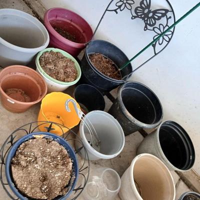 Assorted Garden Pots & Glass Planters Lot Great flowerpots!