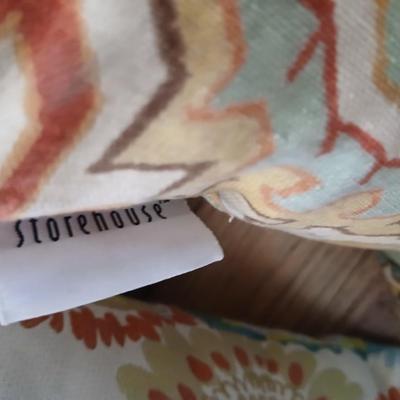 Decorative Throw Pillow Lot – 8 Assorted Patterns