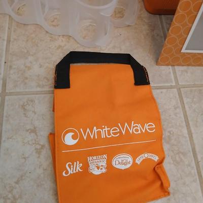 Everything's Orange! Cozy Corner Decor Lot – Orange & Green Accents