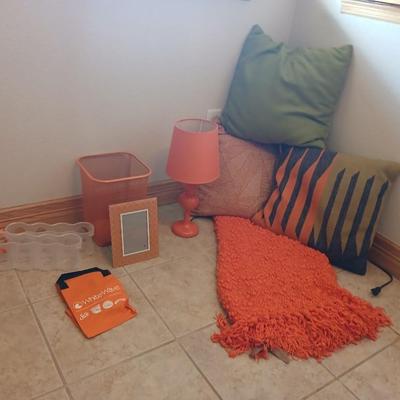 Everything's Orange! Cozy Corner Decor Lot – Orange & Green Accents