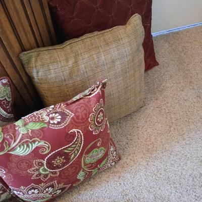 Decorative Throw Pillow Lot – Burgundy, Green, and Neutral Tones