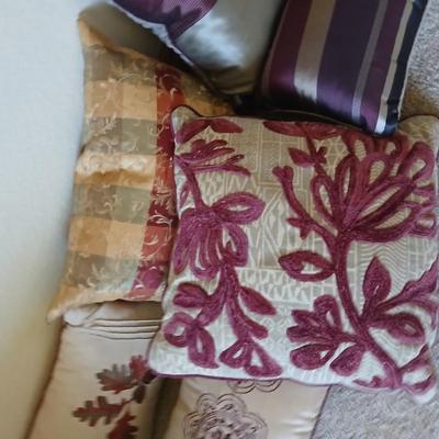 Decorative Throw Pillow Lot – Burgundy, Taupe & Plum Tones (Set of 6)