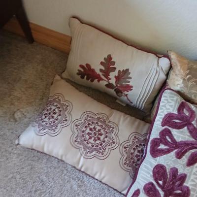 Decorative Throw Pillow Lot – Burgundy, Taupe & Plum Tones (Set of 6)