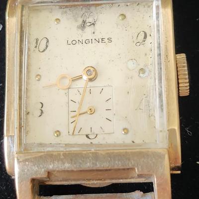 Sale Photo Thumbnail #250: Longines & Wittnauer Watch Co. Inc.  New York Geneva Montreal
K & L 14 K gold  case # 762857     Timepiece # 7314052
17 jewels    9 L    1947 manufacture
Mechanical manual set / wind.   It is working
It obviously has some wear and needs a good cleaning,  