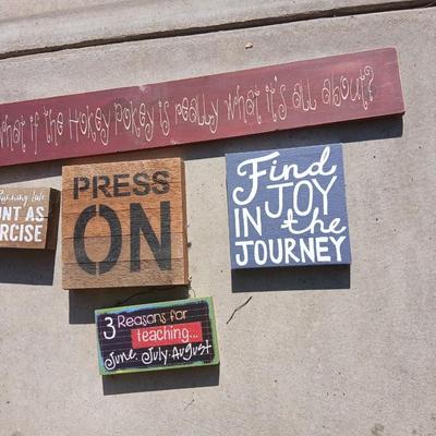 Inspirational & Humorous Wall Sign Lot –