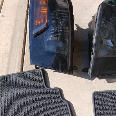 Subaru Crosstrek Carpet Floor Mats & GMC Sierra or Chevy Silverado Headlight Pair – Lot