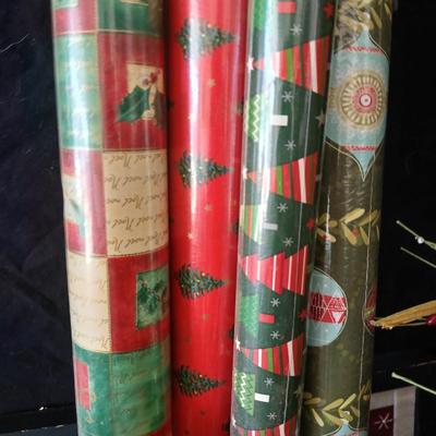 Christmas Cheer Décor & Gift Wrap Collection