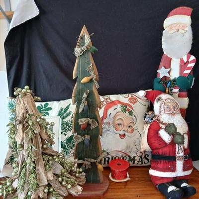 Rustic Christmas Tree Décor, throw pillows and more