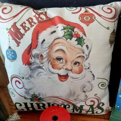 Rustic Christmas Tree Décor, throw pillows and more