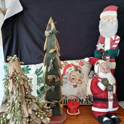 Rustic Christmas Tree Décor, throw pillows and more