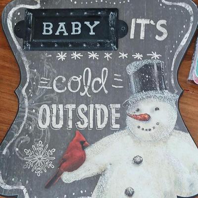 Merry Christmas Wall Art - with hooks & Décor Bundle