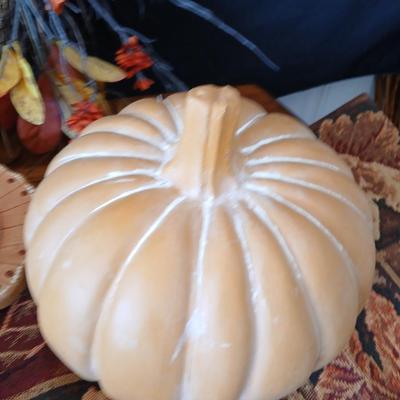 Fall & Halloween Décor Assortment