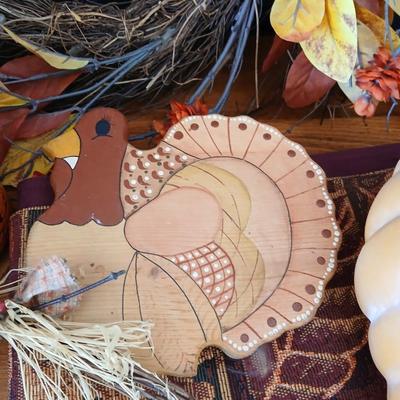 Fall & Halloween Décor Assortment