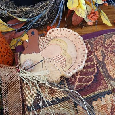 Fall & Halloween Décor Assortment