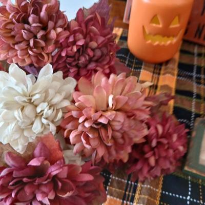 Fall & Halloween Décor Assortment