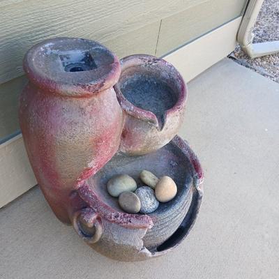 Outdoor Garden Planters & Tiered Water Feature Fountain