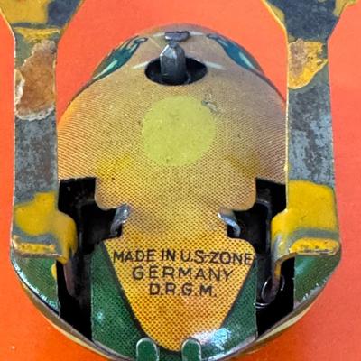 D.R.G.M. 1940's German - US Zone tin litho wind-up toy frog
