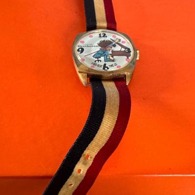 1970's Off Beat Time / Beethoven watch