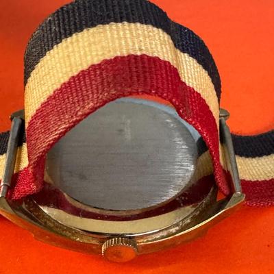 1970's Off Beat Time / Beethoven watch