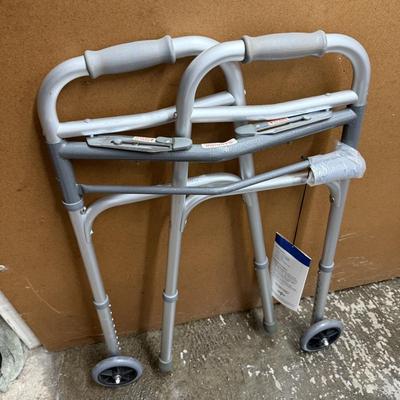 Medical grade walker