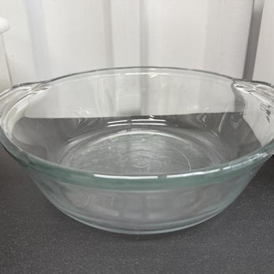 Glass bowl